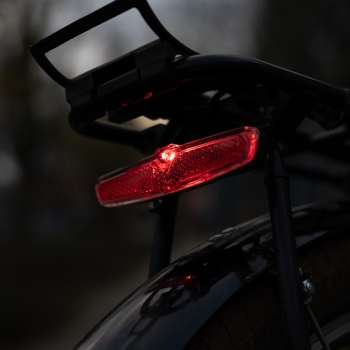 BREHMA Fahrradlampe Rückleuchte mit Z-Rückstrahler Dynamo E-Bike